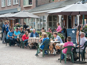 Stad Delden gezellige terrasjes